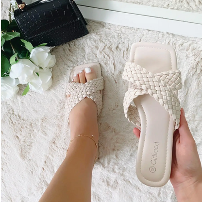 Claire sandals