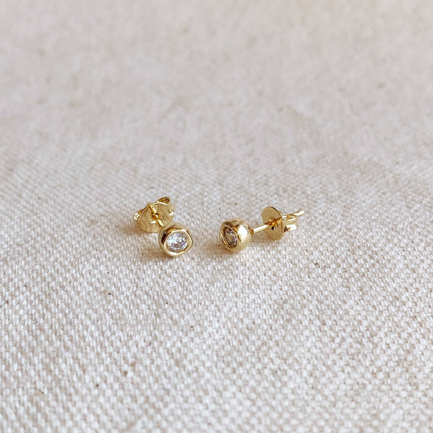 18k Gold Filled  4mm Round Bezel Cubic Zirconia Stud Earrings